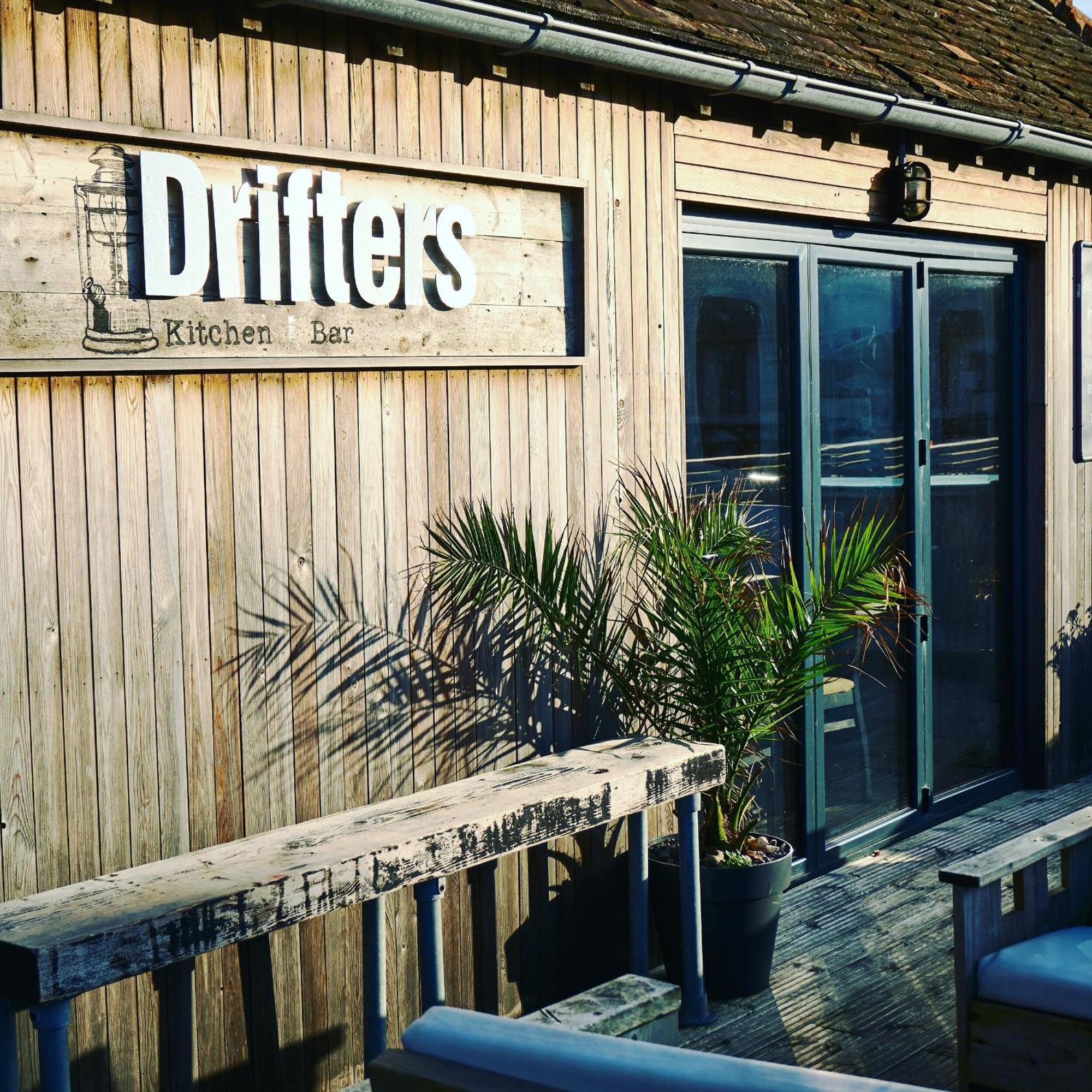 Holiday home Surfer's Paradise Steps To Sleek&stylish East Wittering