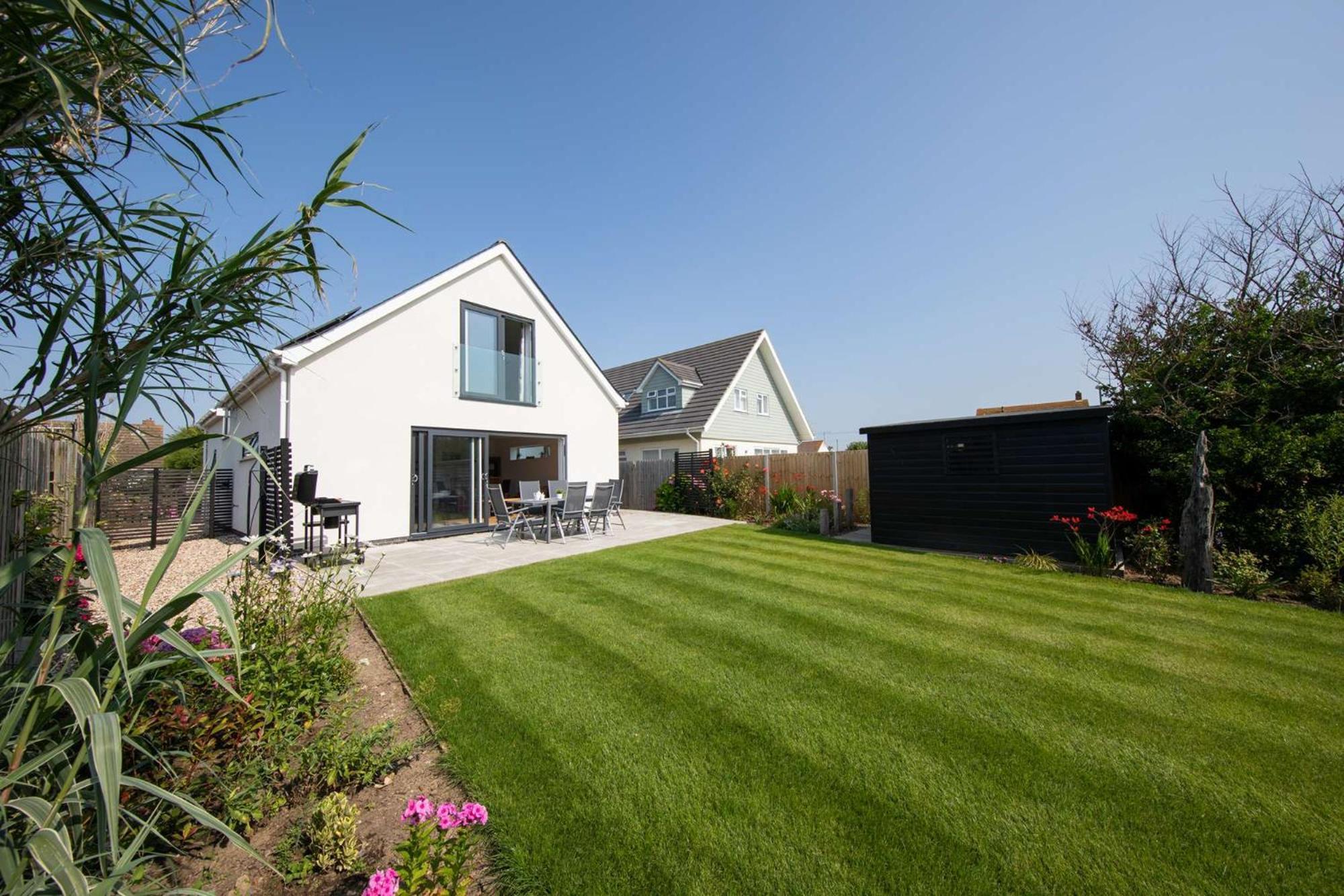 Holiday home Surfer's Paradise Steps To Sleek&stylish